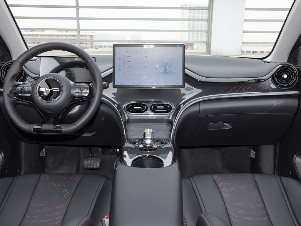 2024 BYD e2 Image 12